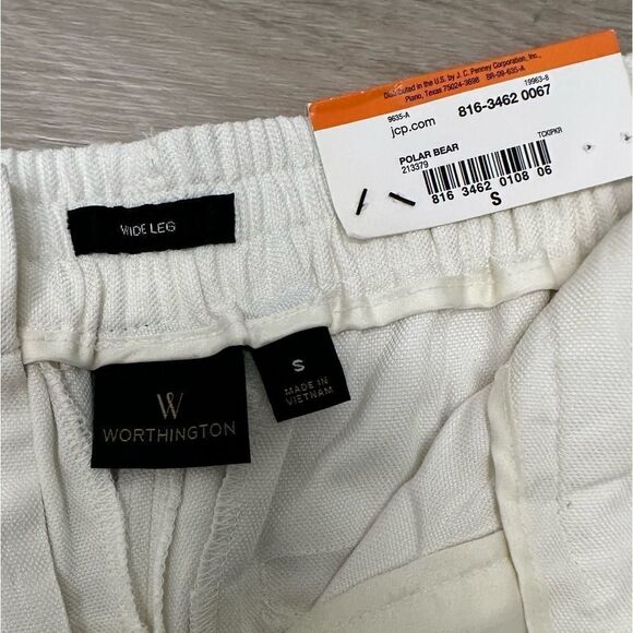 Worthington Pleated Wide Leg Size S Polar Bear White Pants
100% Rayon - Picture 6 of 11